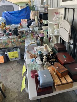 HUGE SALE *** NORTH END TACOMA