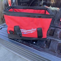 Milwaukee Tool Bag 