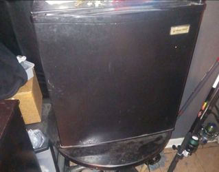 Mini Refrigerator