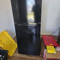Magic chef refrigerator