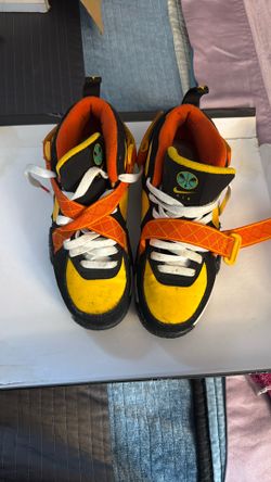 NIKE HUARACHE SNEAKERS