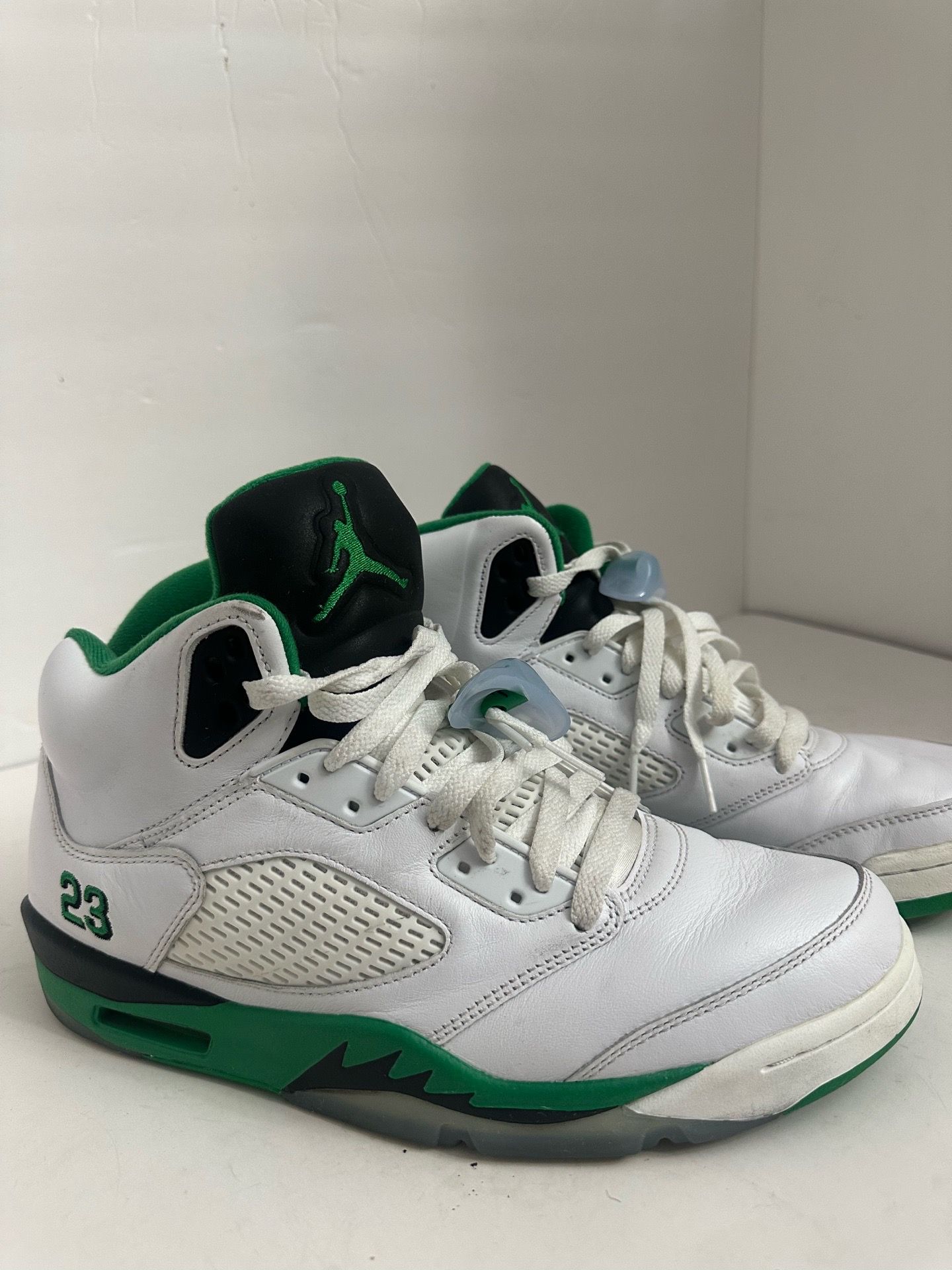 Nike Air Jordan 5 Retro DD 9336-103 Womens