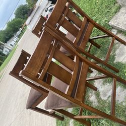 Chairs / Sillas 