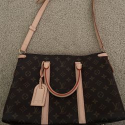 Louis Vuitton Purse