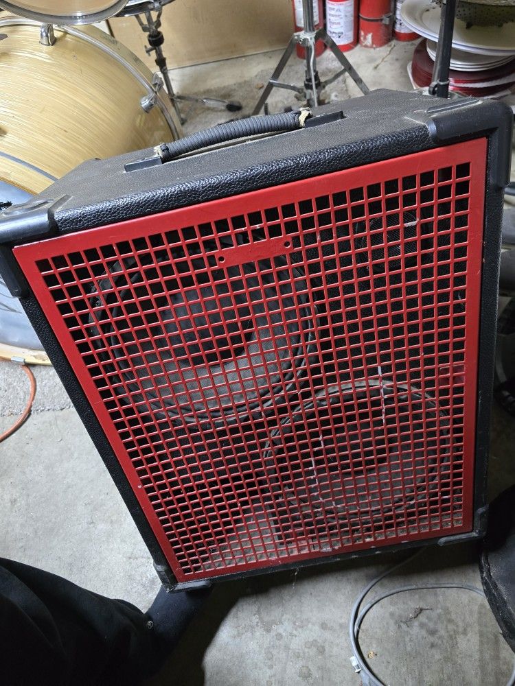 GK MB210 Bass Amplifier