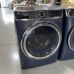 GE Sapphire Blue 5.0 Cu. Ft. Smart Front Load ENERGYSTAR Steam Washer With SmartDispense UltraFresh Vent System With OdorBlock