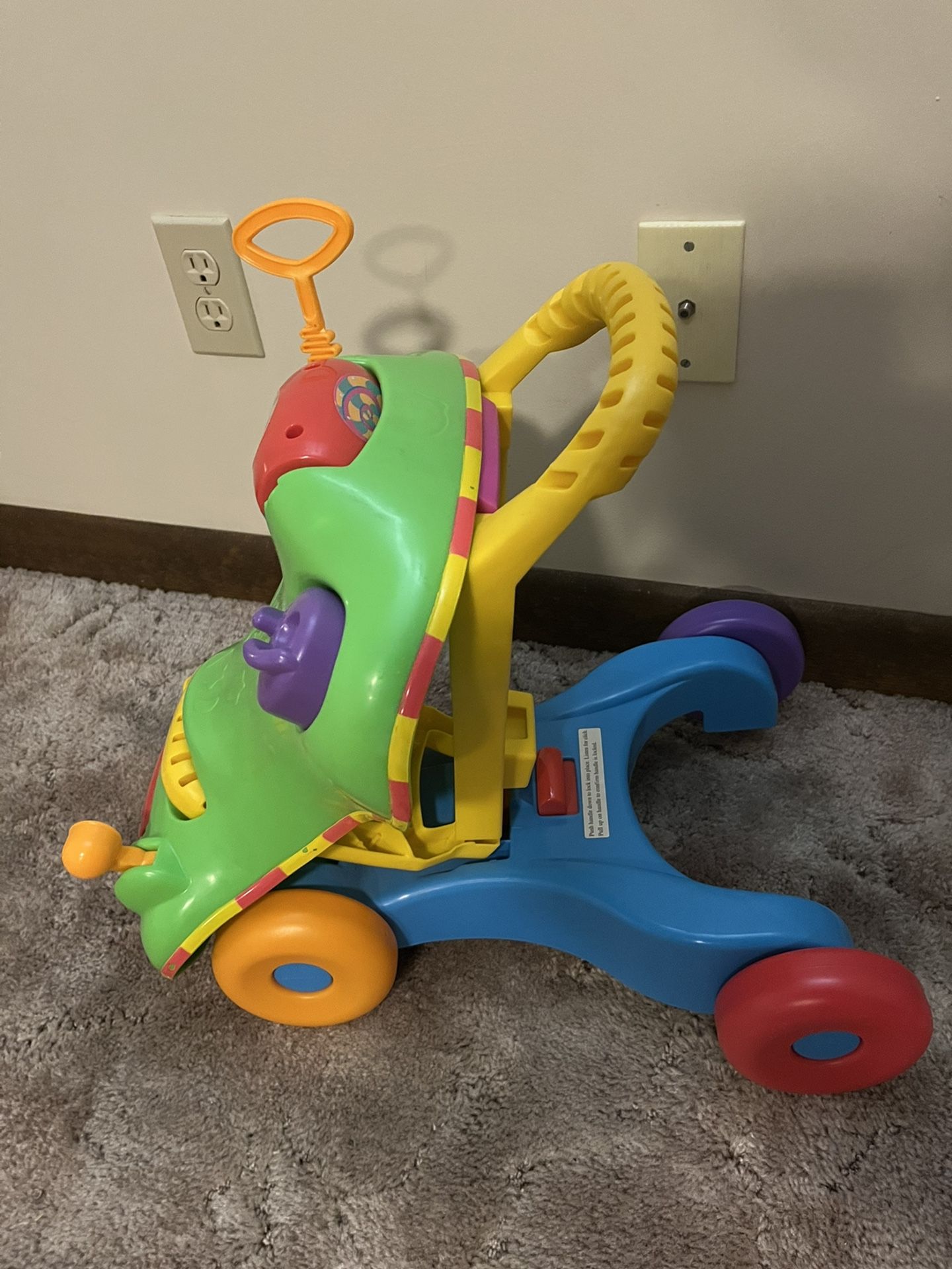 Playskool Ride On, Converts to a Walk Along