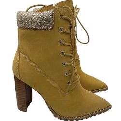 Steve Madden Karmen nubuck pointed toe lace-up crystal cuff boots women’s Size 7