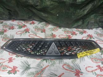 2017-20 Mitsubishi Mirage Grill
