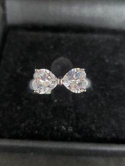 Double hearts ring