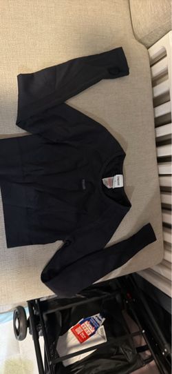 Gymshark Black Long Sleeve Crop Top small