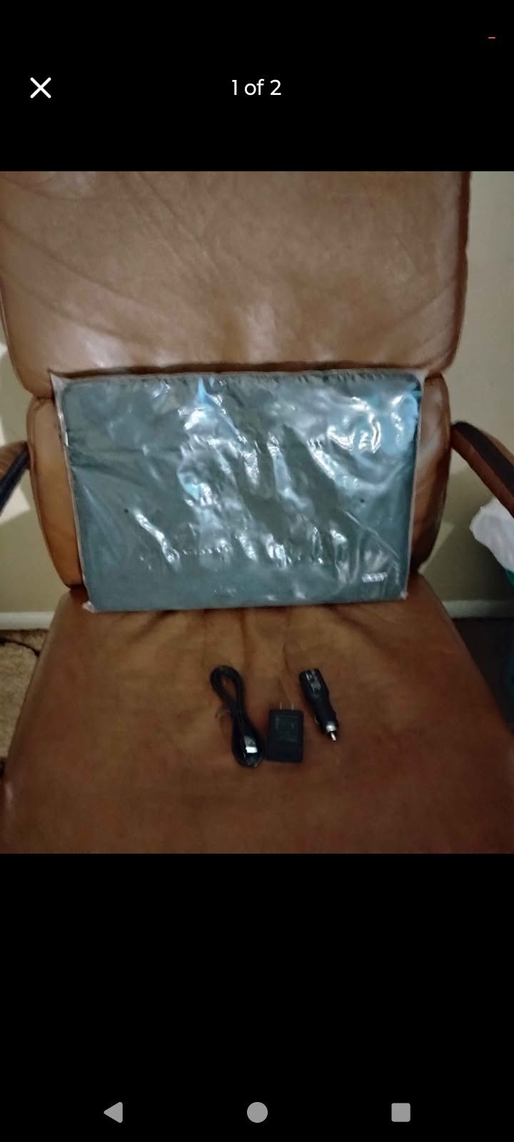 Laptop bag and laptop car charger just 6 dollars cash only pick up only