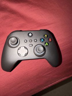 Wireless PC gaming controller