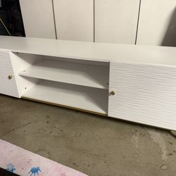 White Living Room Wide Table