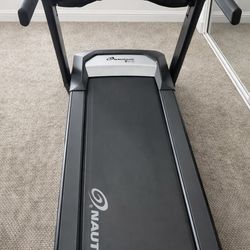 Nautilus T616 Treadmill Like New
