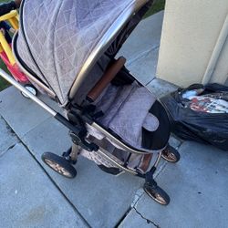 Baby Stroller ( Used Like New ) Has Some Couple Stains Just Needs A Good Wash 
