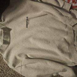 Essentials Crewneck 