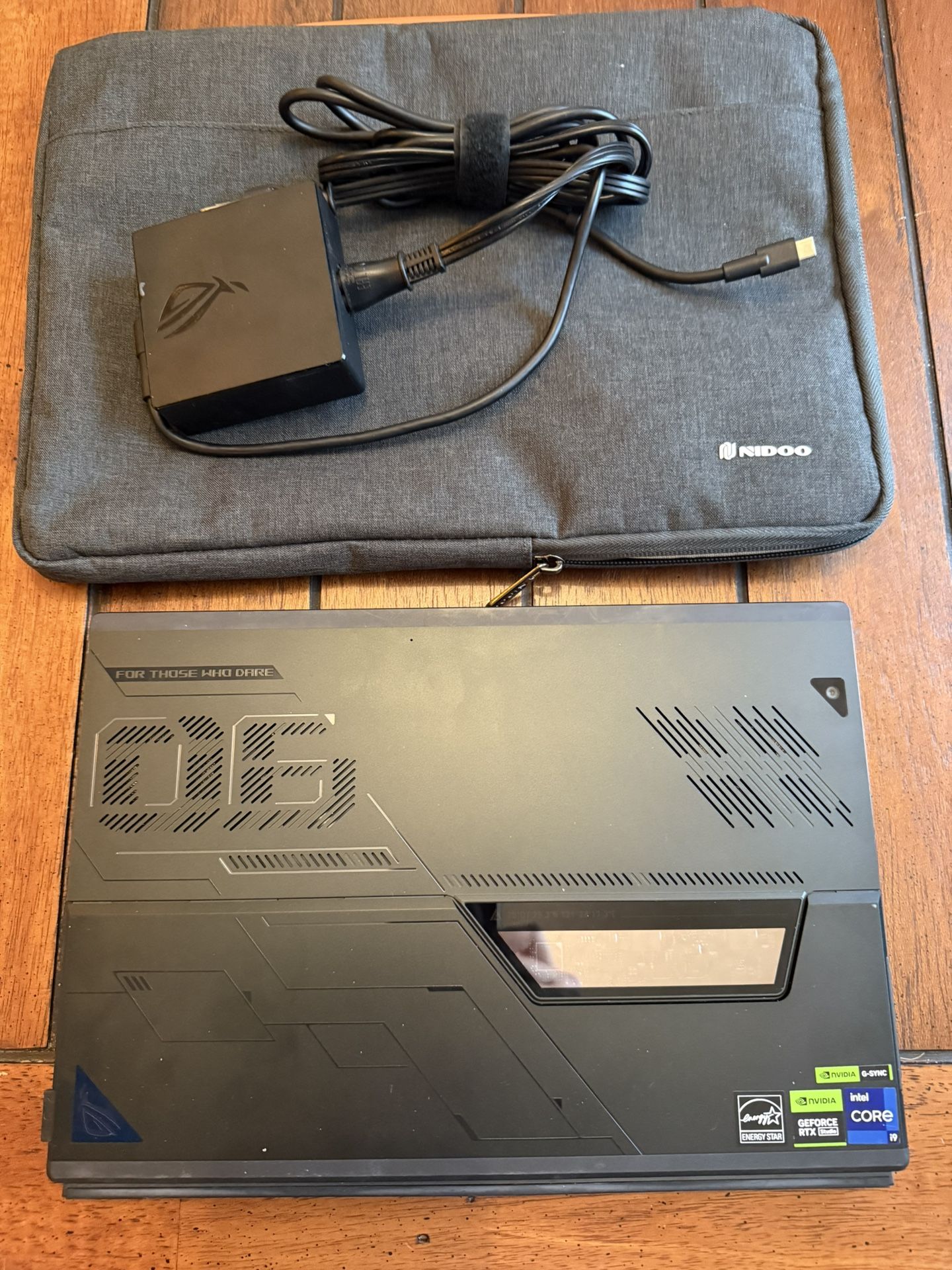 Asus ROG Flow Z13 (2023) Gaming Laptop GZ301 2-in-1 (Pre-owned)