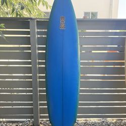 AIPA Surfboard 