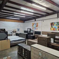Queen Bedroom Set 