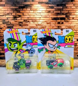 Hot Wheels 2021 TEEN TITANS GO! ROBIN & BEAST BOY DC both $20