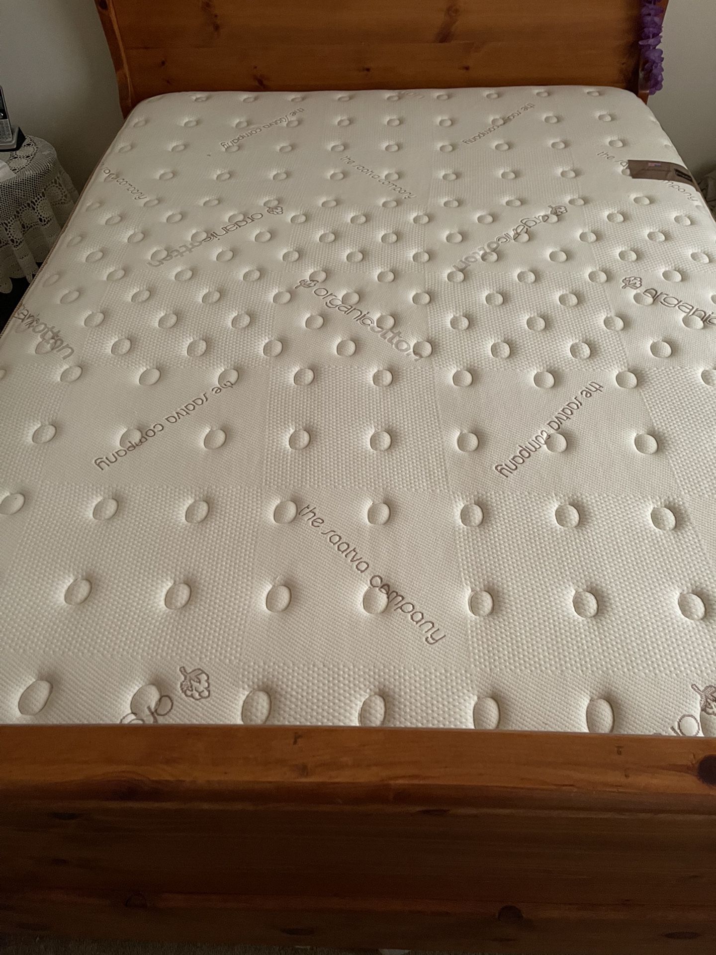 Saatva Ultra Premium Luxury Mattress (Queen size)