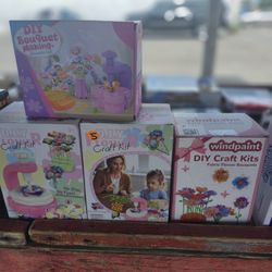 DIY CRAFT KITS