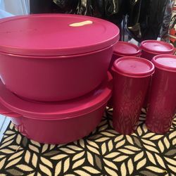 Tupperware 