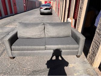Couch/Futon Grey