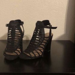 Women’s Black Heels