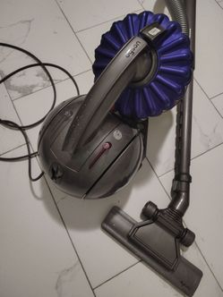 Dyson CY18  Dyson Cinetic Big Ball (o Dyson Cinetic Animal