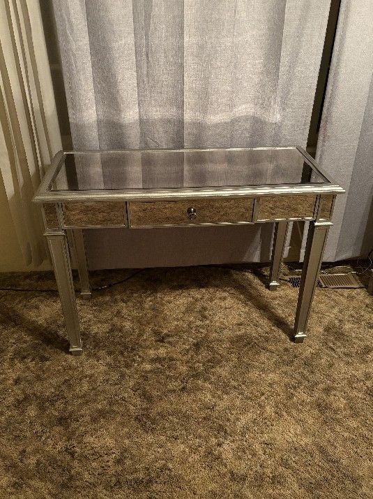 Pier 1 Imports Hayworth Collection Desk