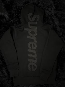 Supreme hoodie
