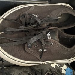 Boy Vans Size 3