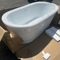 Deson Freestanding Bathtub