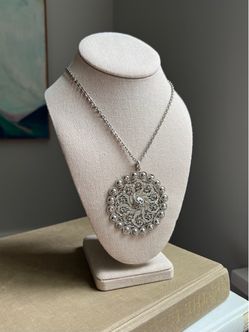 Large Vintage Silver Tone Ornate Necklace ( D2.5” L24” ) firm on price