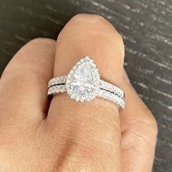 925 Sterling Silver Tear Drop Stackable Ring Size 8