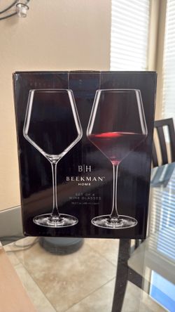 Brand new set of four wine glasses