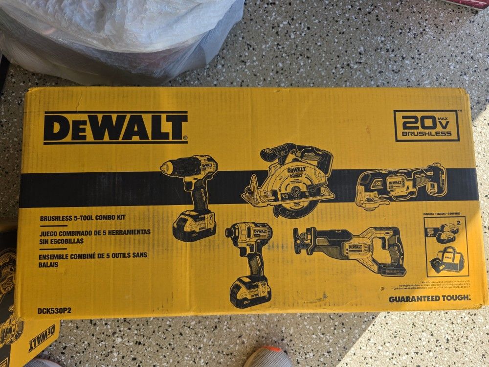 Dewalt Dck530p2 5 Tool Combo Kit ~ Brand New