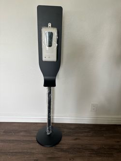 Automatic touchless hand sanitizer machine (brand new)