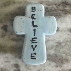 Cross Magnet
