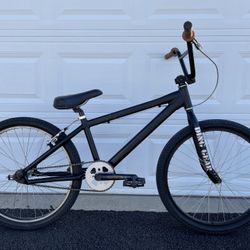 SE Bikes SoCal Flyer 24 BMX Cruiser