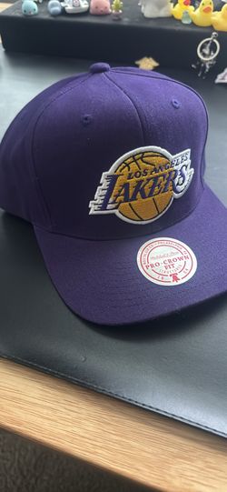 NEW LAKERS SNAPBACK