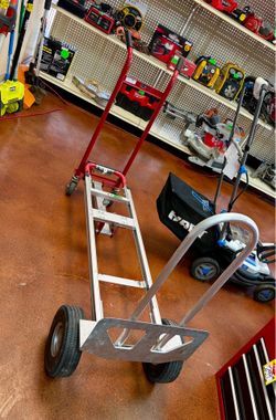 Milwaukee dolly
