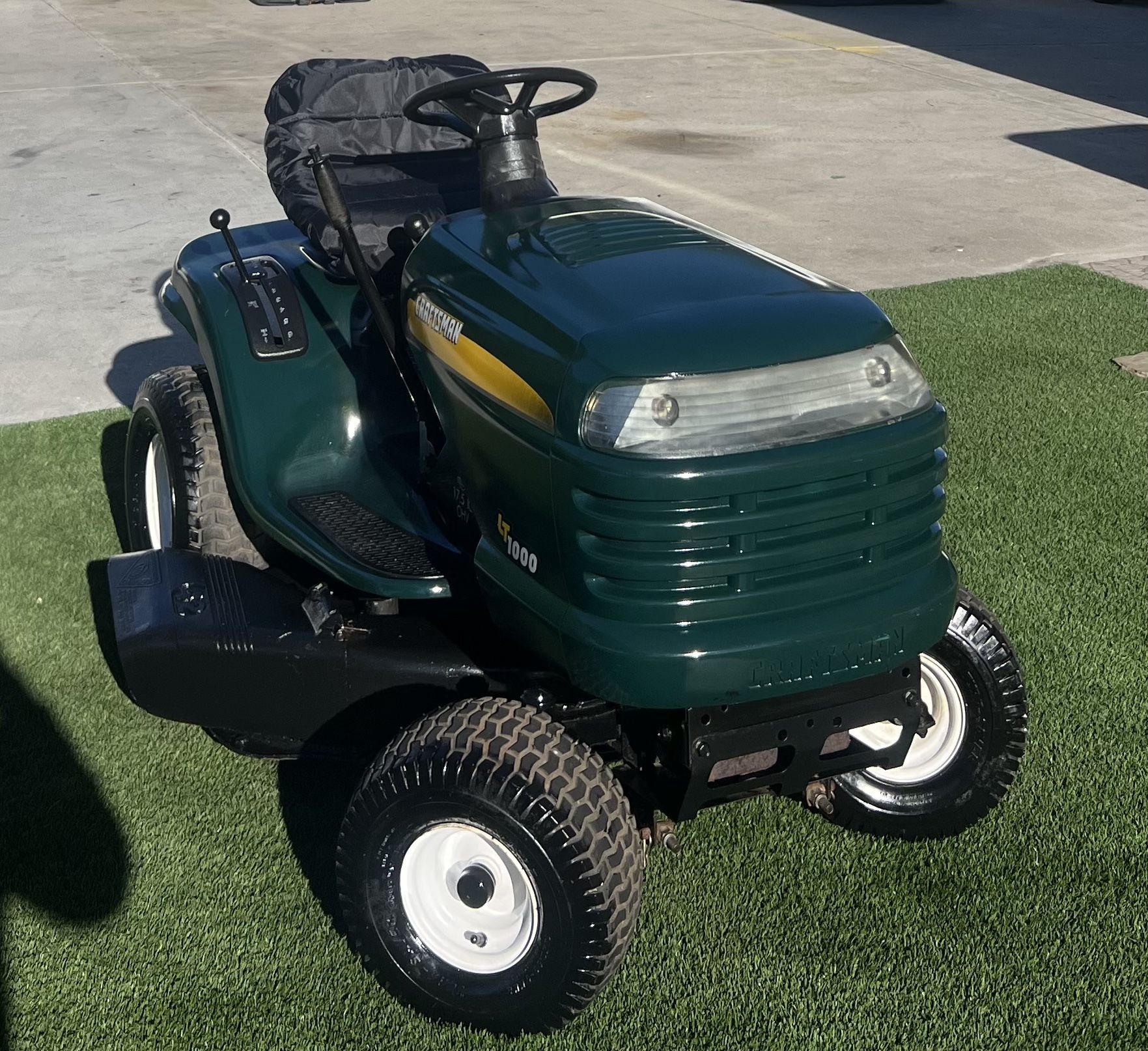 Riding Lawn Mower 