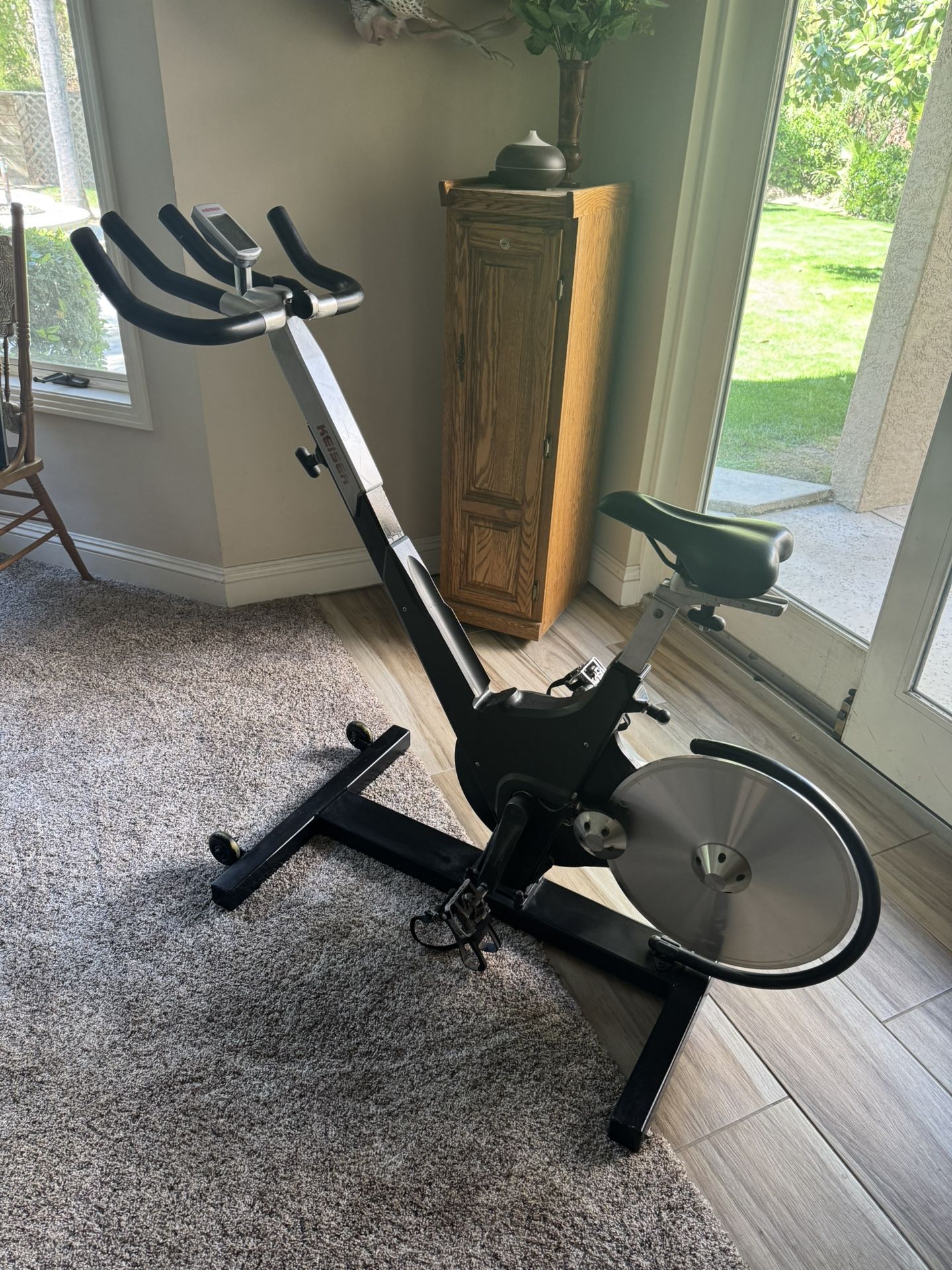Keiser M3 Indoor Spin Bike – Gym Stationary Exercise Bike – $425