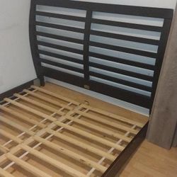 Bed Frame With Queen Mattress Included 