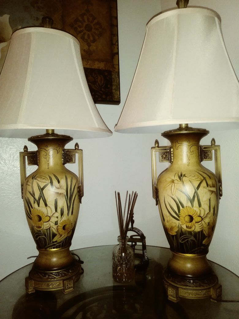 Beautiful set of lamps