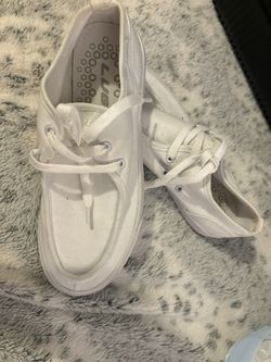 Brand new Lugz White
