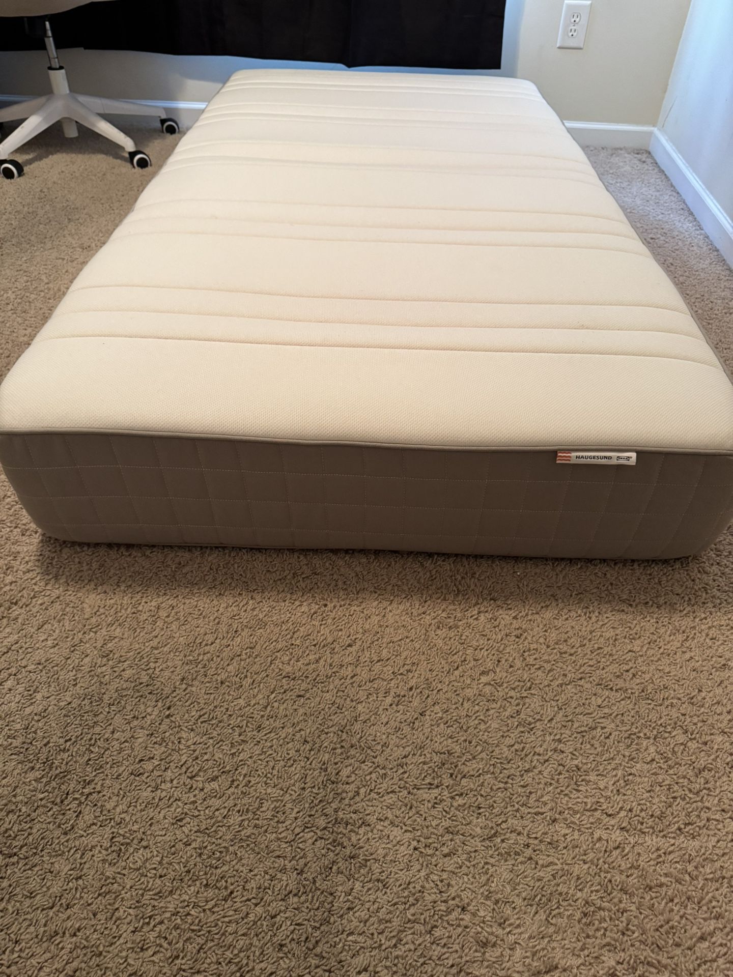 Twin Bed